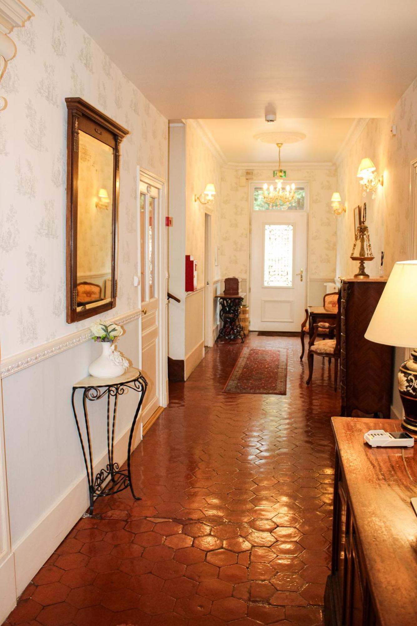 Hotel La Villa Fleurie Beaune  Eksteriør billede