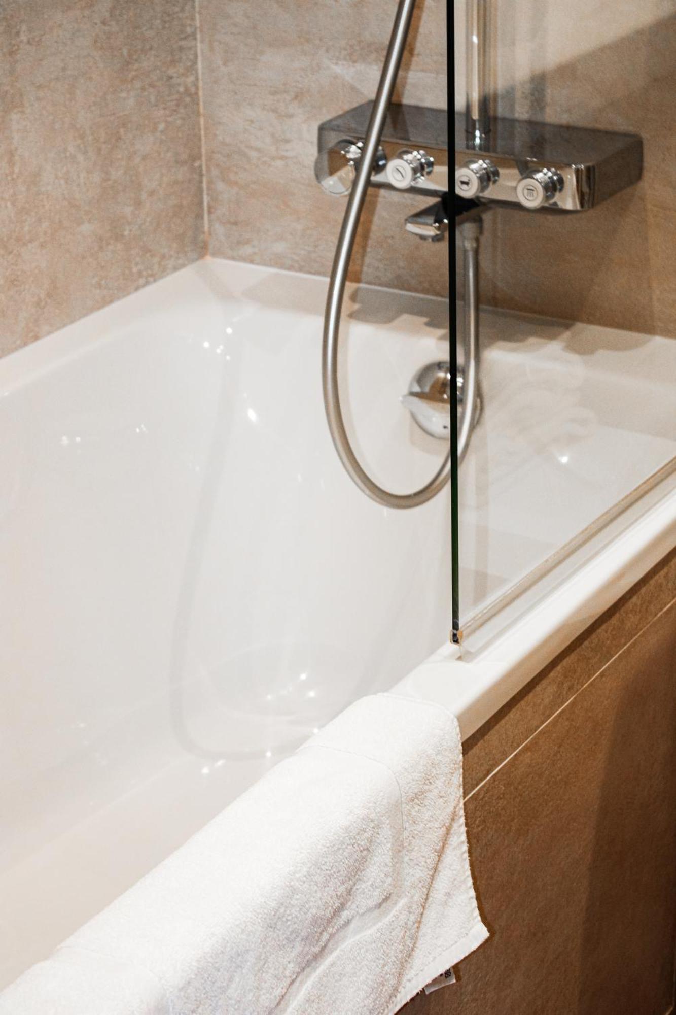 Hotel La Villa Fleurie Beaune  Eksteriør billede